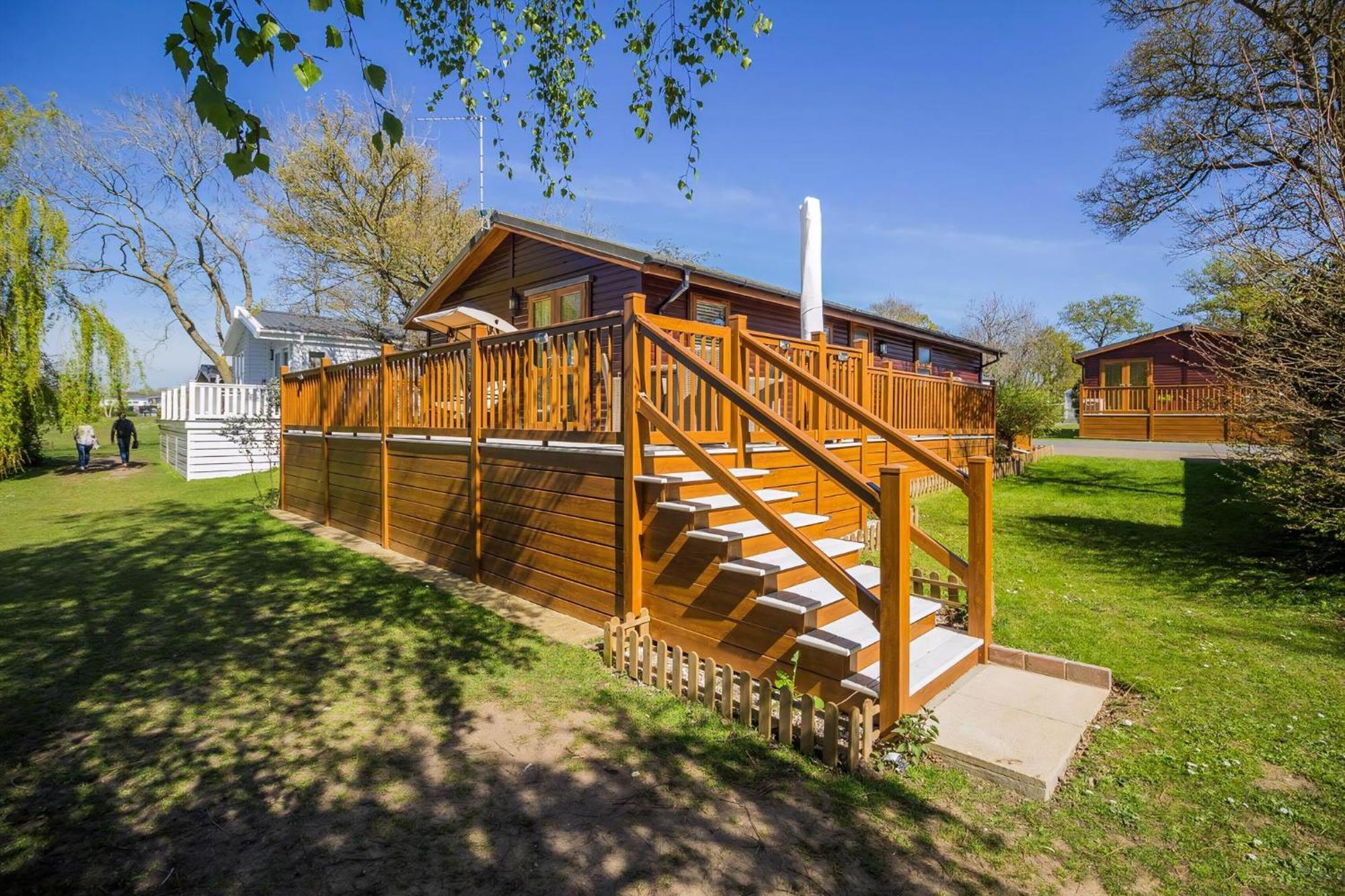 Stunning Lodge With Free Wifi For Hire At Carlton Meres In Suffolk Ref 60013M Saxmundham Luaran gambar